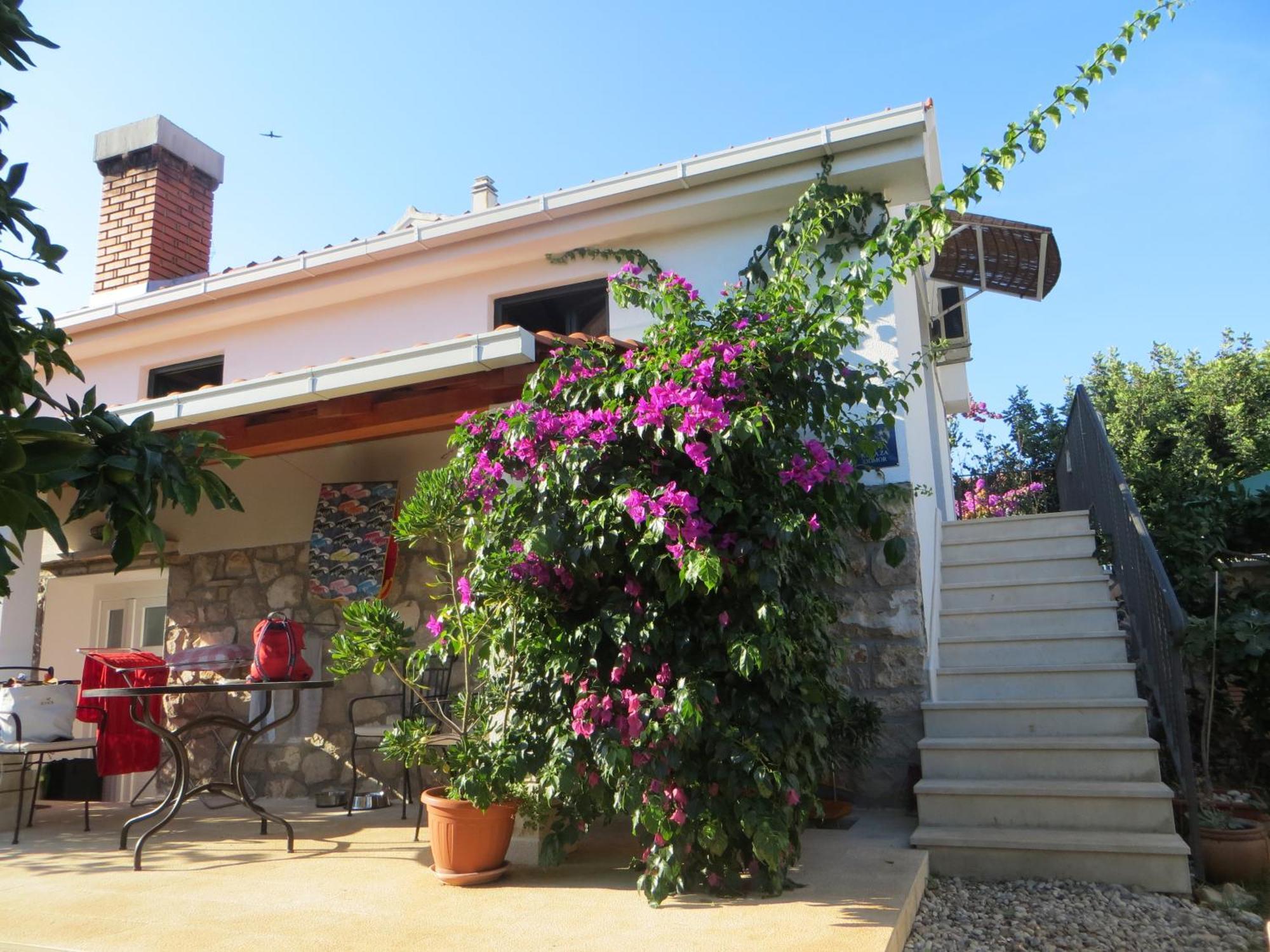 Holiday Home Artina 2 Loviste Ngoại thất bức ảnh