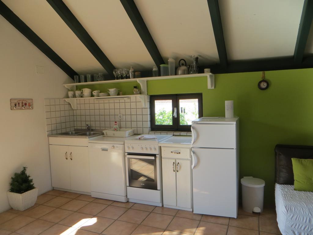 Holiday Home Artina 2 Loviste Ngoại thất bức ảnh