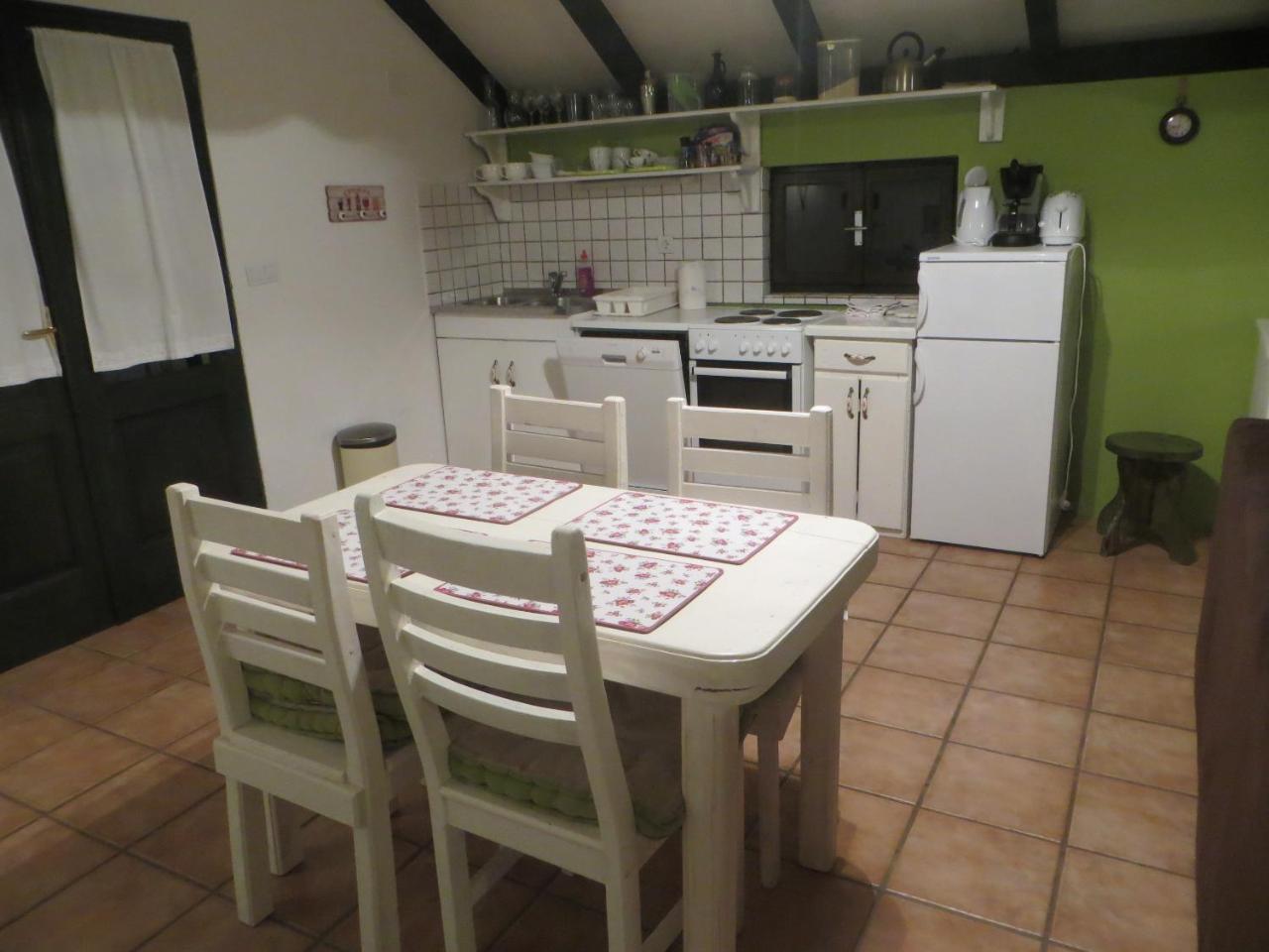 Holiday Home Artina 2 Loviste Ngoại thất bức ảnh